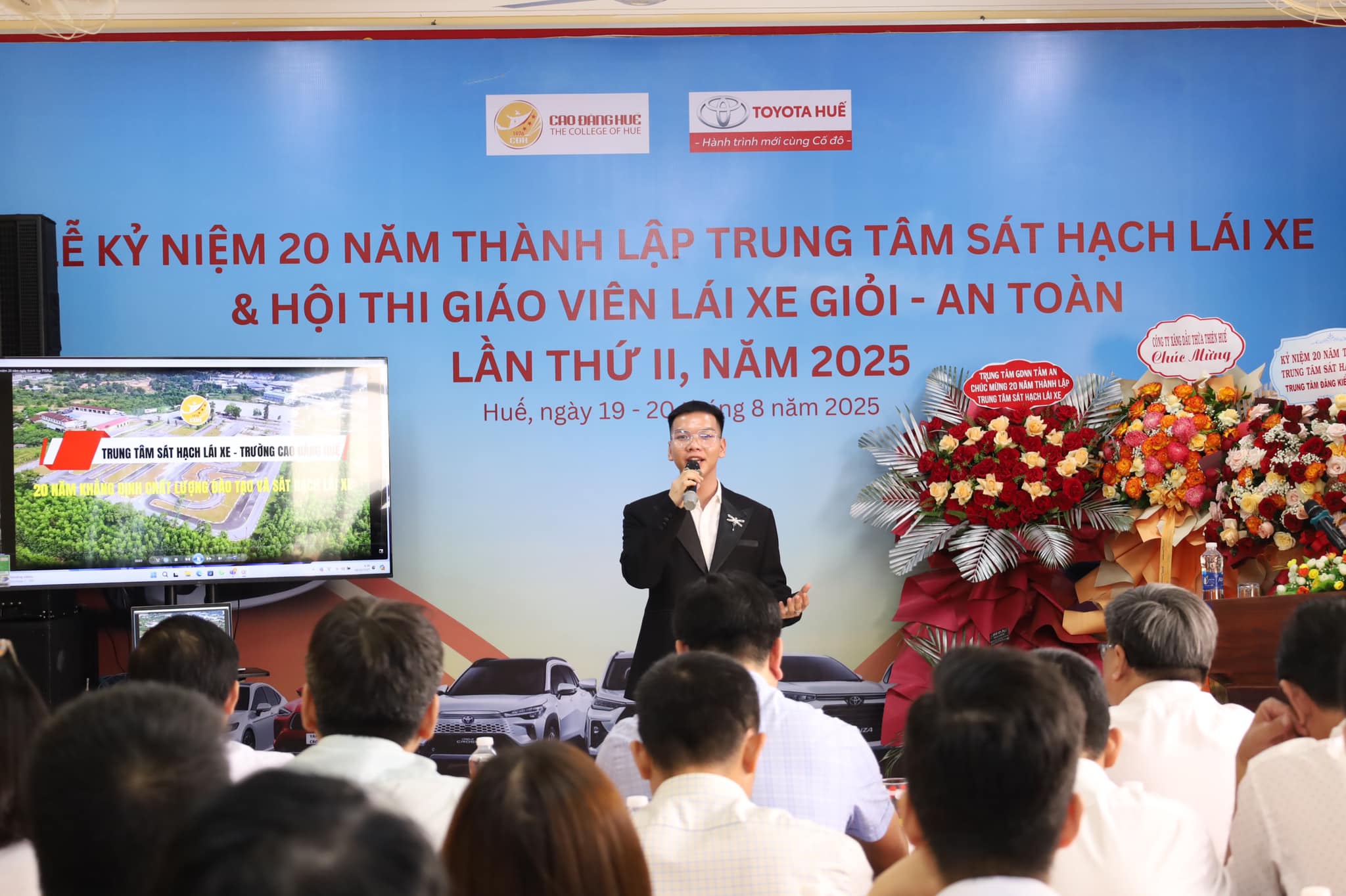 Lễ kỷ niệm 20 năm thành lập Trung tâm Sát hạch lái xeTrường Cao đẳng Huế, Kỷ niệm 20 năm, Đào tạo lái xe, Huế